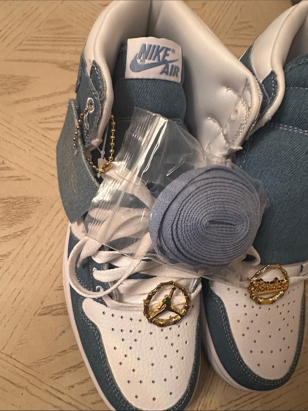 Nike Air High-Top Sneakers in Teal and White - Picture 2 of 8